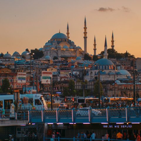 ibrahim-uzun-iQTmygr_WTY-unsplash